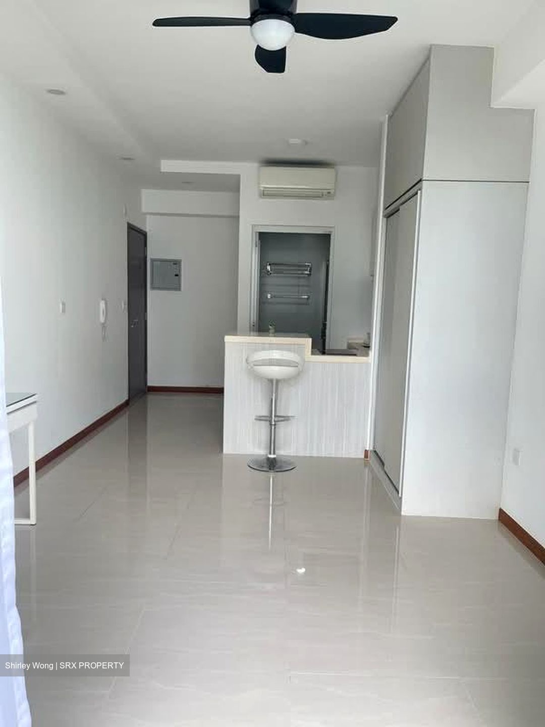 1 Canberra (D27), Condominium #577114521